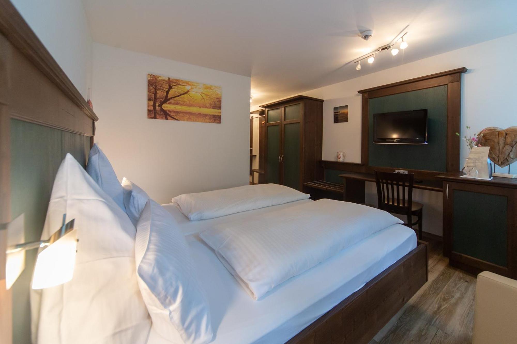 Hotel Restaurant Auerhahn บาดวิลด์บาด ภายนอก รูปภาพ